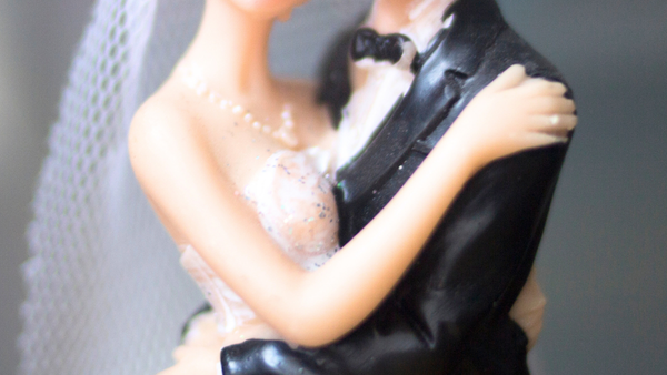 熱愛と結婚イメージ